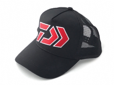 DAIWA SNAPBACK TRUCKER CAP