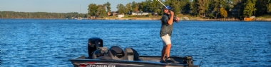 TripleShot™ High CHIRP Sonar with SideScan and DownScan Imaging™

Perfect for anglers who want all their sonar from a single transducer, TripleShot™ features the fish-finding capability of wide-angle high CHIRP sonar and the high-resolution images