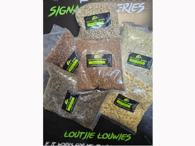 SIGNATURE SERIES LOUTJIE LOUWIES PARTICLES